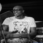 Black theama sur yala.fm